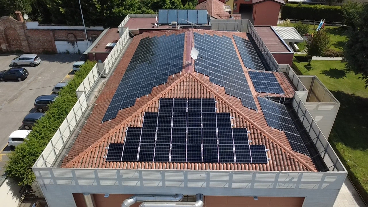 Cooperativa Amicizia di Codogno ripresa dall'alto