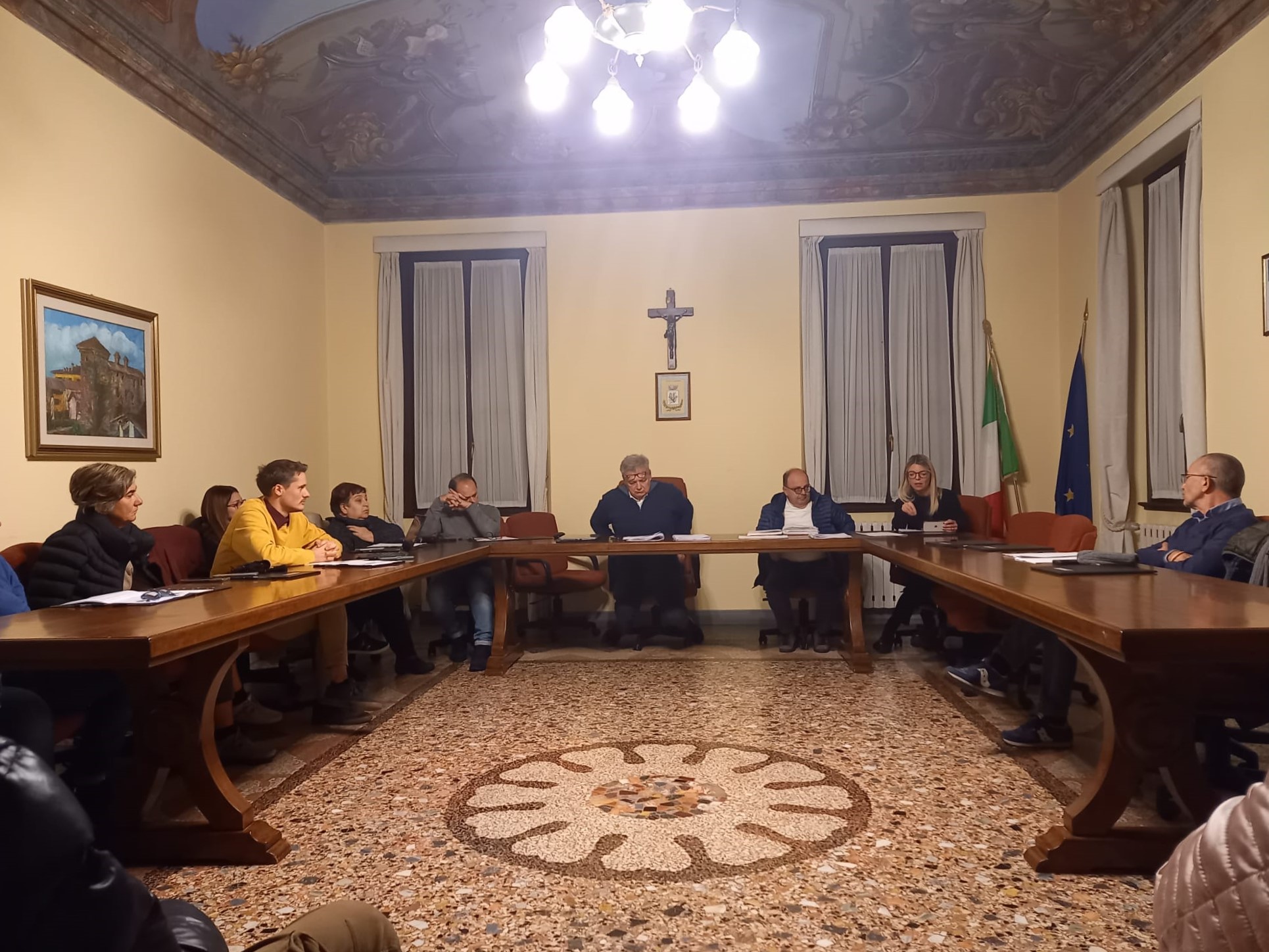 Foto dell'assemblea di Guardamiglio